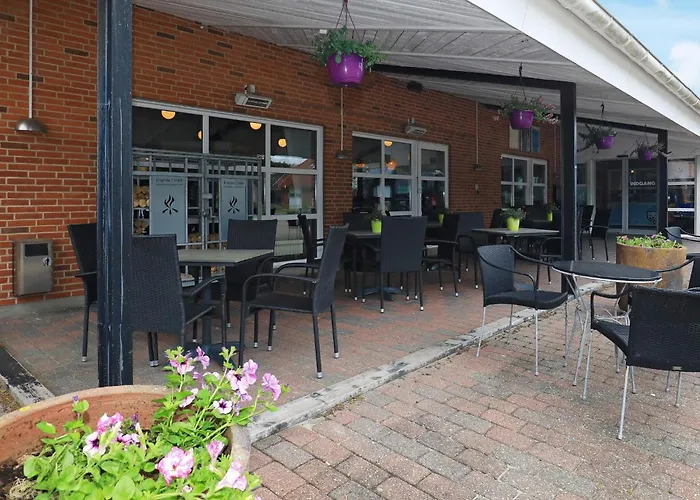 Ho Center 6-person Holiday home Blavand