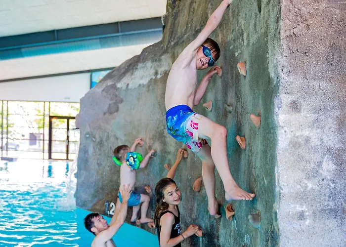 Ho Center 6-person Semesterbostad